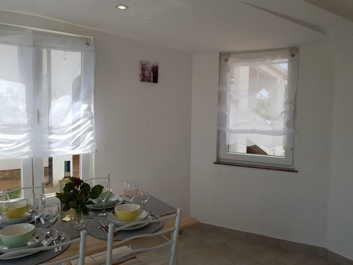 Apartment Ulika Marčana Zewnętrze zdjęcie