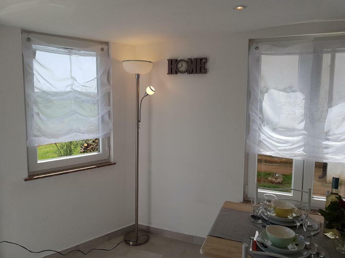Apartment Ulika Marčana Zewnętrze zdjęcie